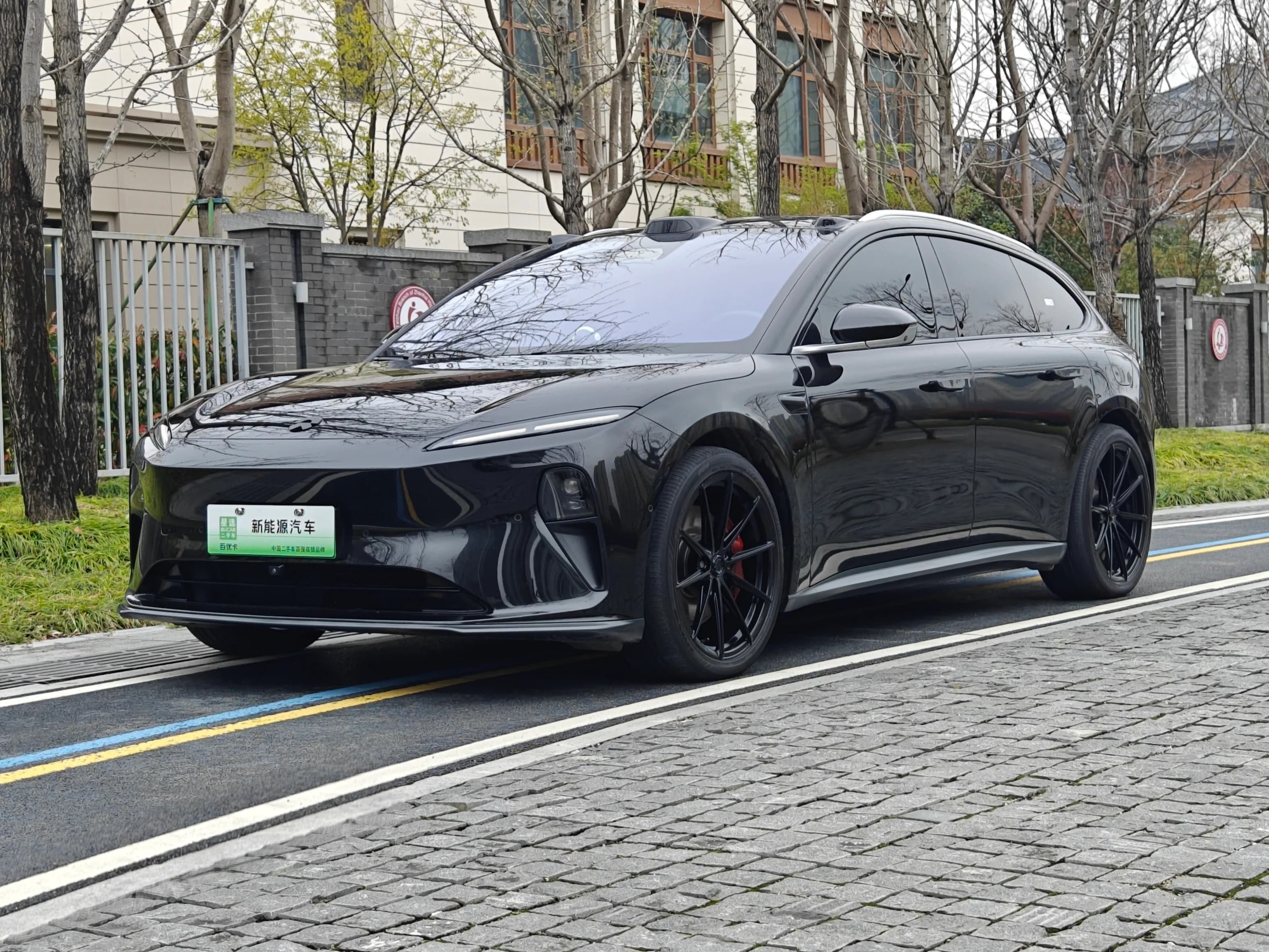 NIO ET5T 2024 ET5T 75 kWh Touring