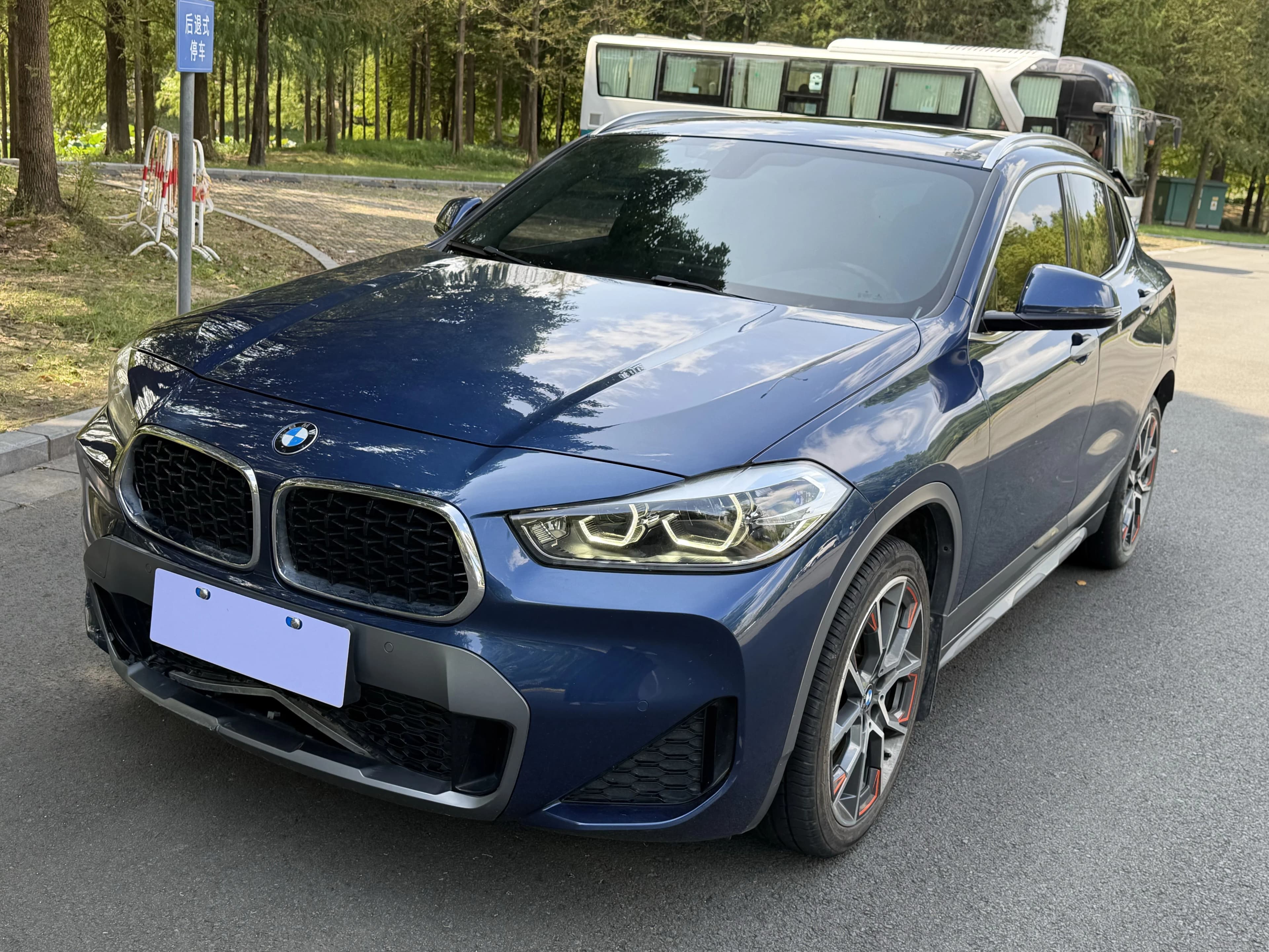 BMW X2 2021 sDrive25i Edge