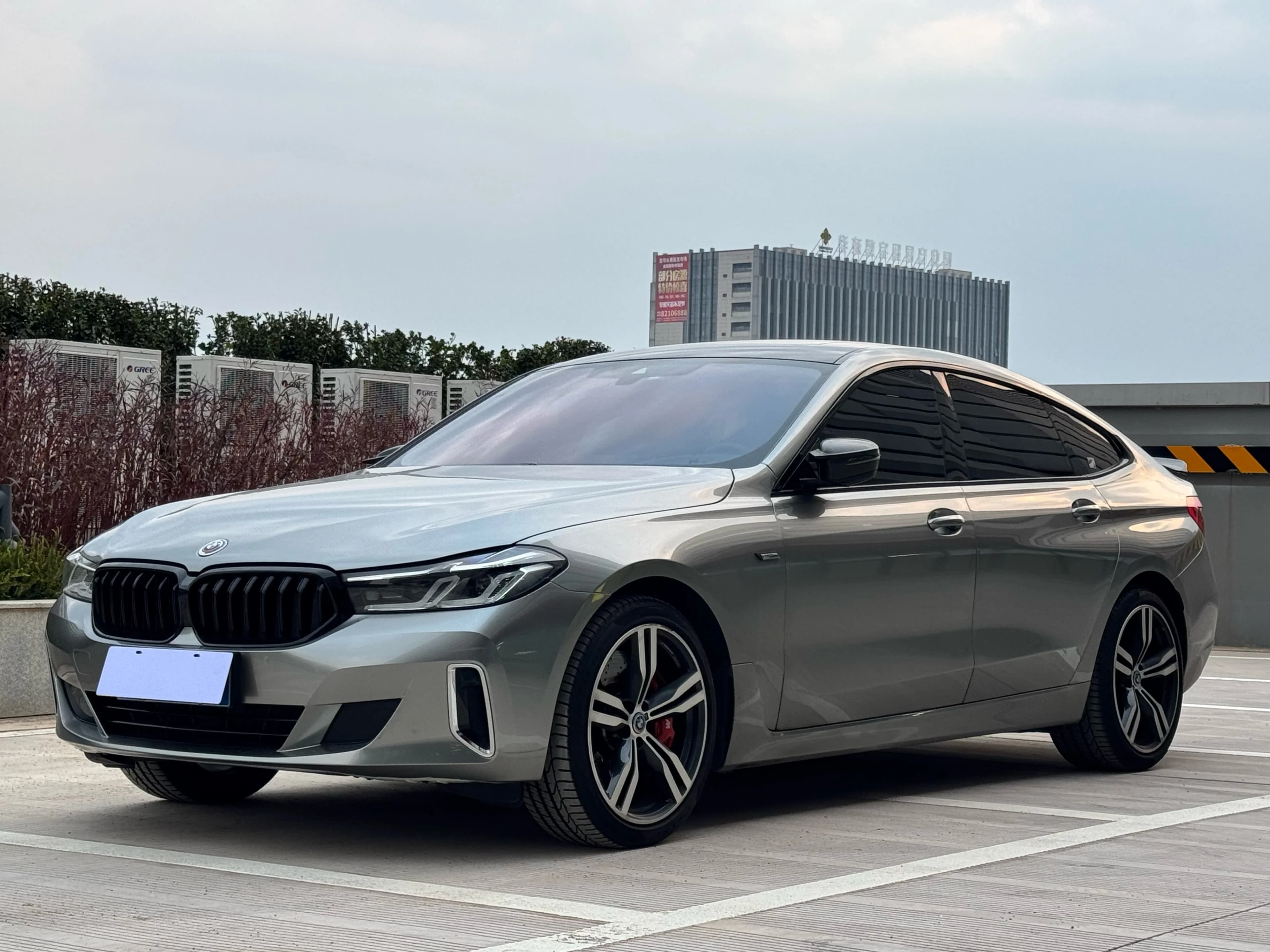 BMW 6系GT 2022款 630i 豪华设计套装