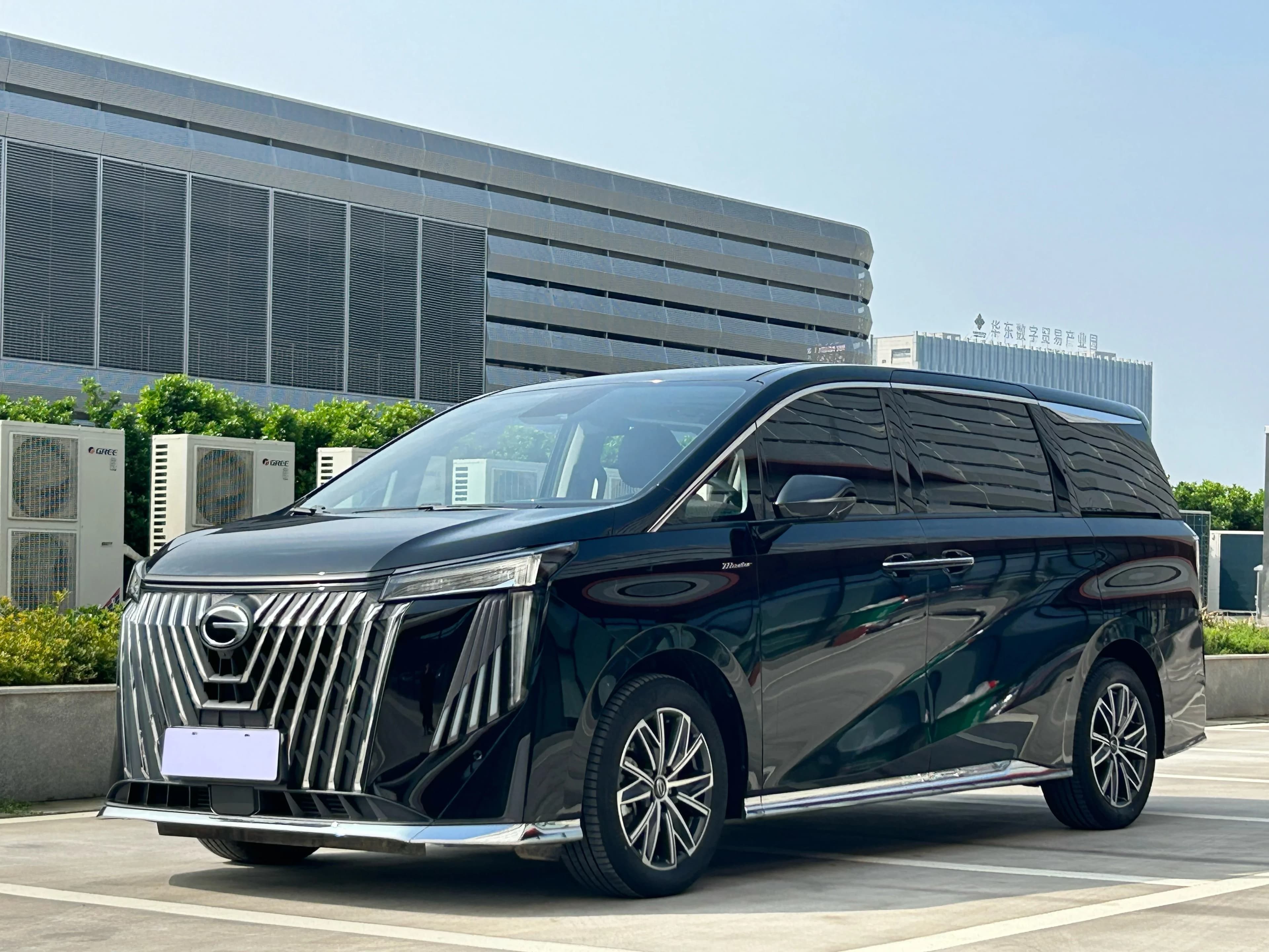 GAC Trumpchi 传祺M8 2024款 大师系列 400T 至尊版