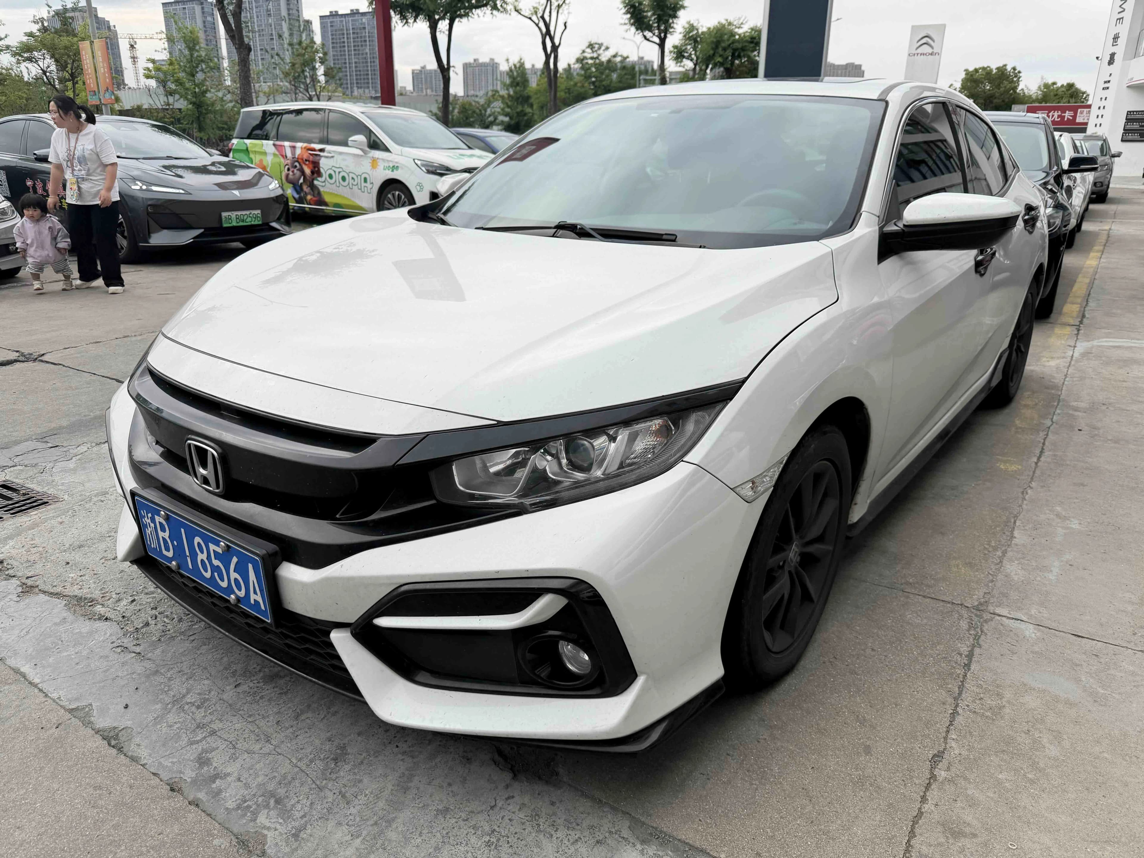 Honda Civic 2021 HATCHBACK 220TURBO CVTNew Edge Control