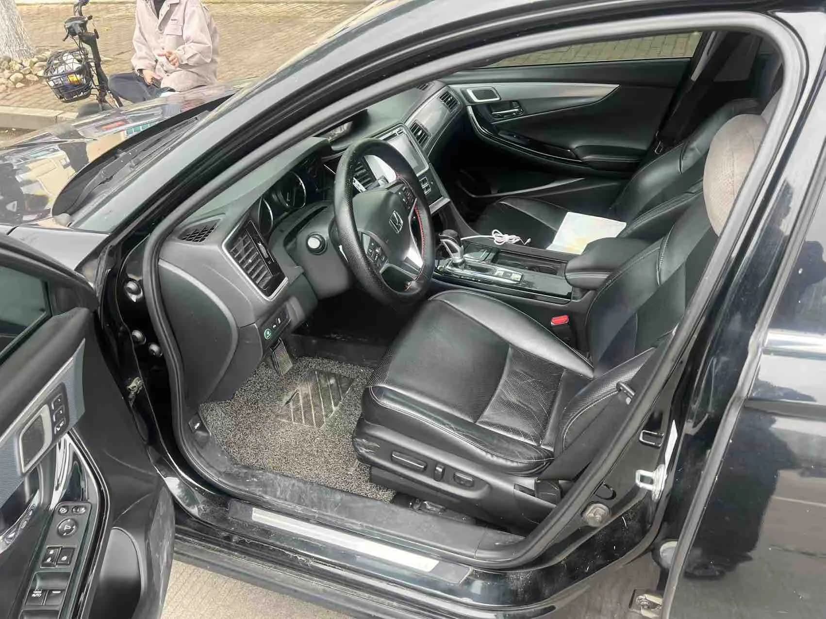 Honda Spirior 2015 2.4L Premium
