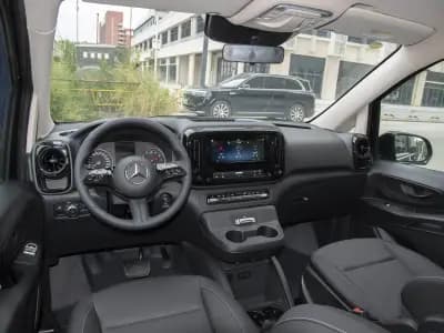 Mercedes-Benz Vito 2023 7