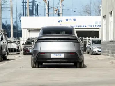 Tesla Model Y 2021 6