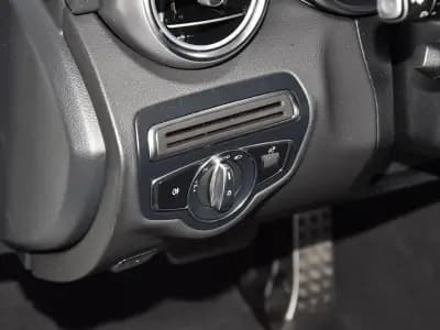 Mercedes-Benz C-Class (Import) 2019 7