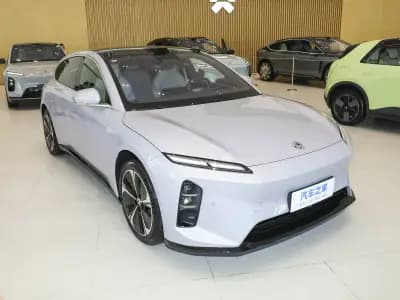NIO ET5T 2024 2