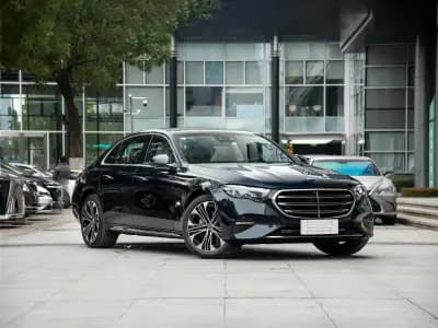 Mercedes-Benz E-Class 2023 3
