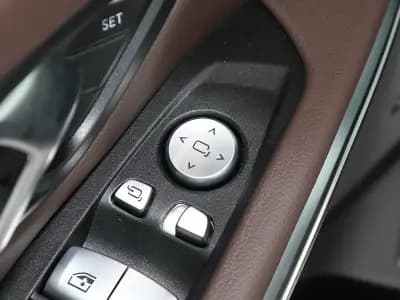 BMW 3 Series 2024 10