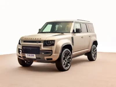 Land Rover Defender 2024 6