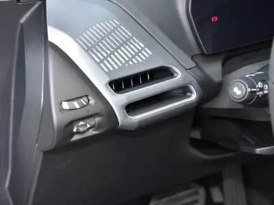 BMW 2 Series (Import) 2024 4