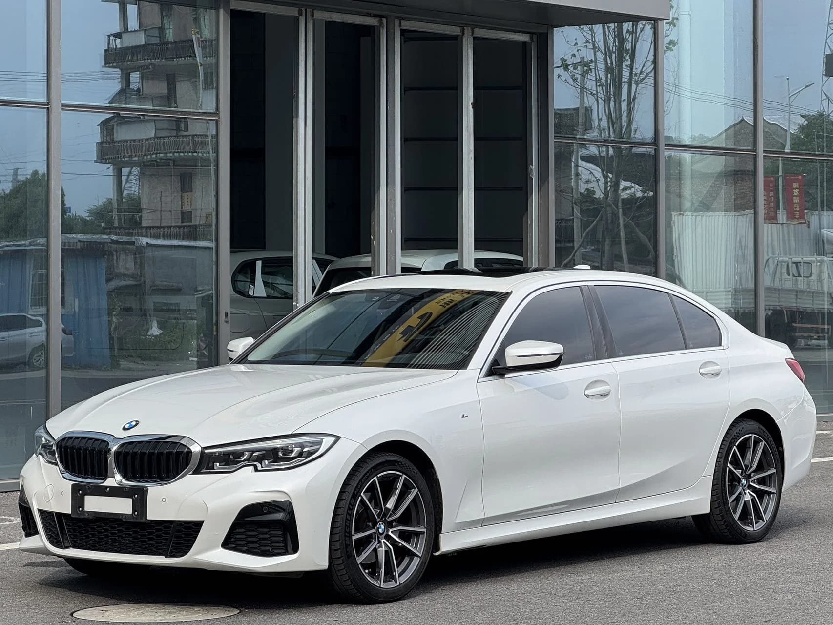BMW 3 Series 2022 325Li MM Sport
