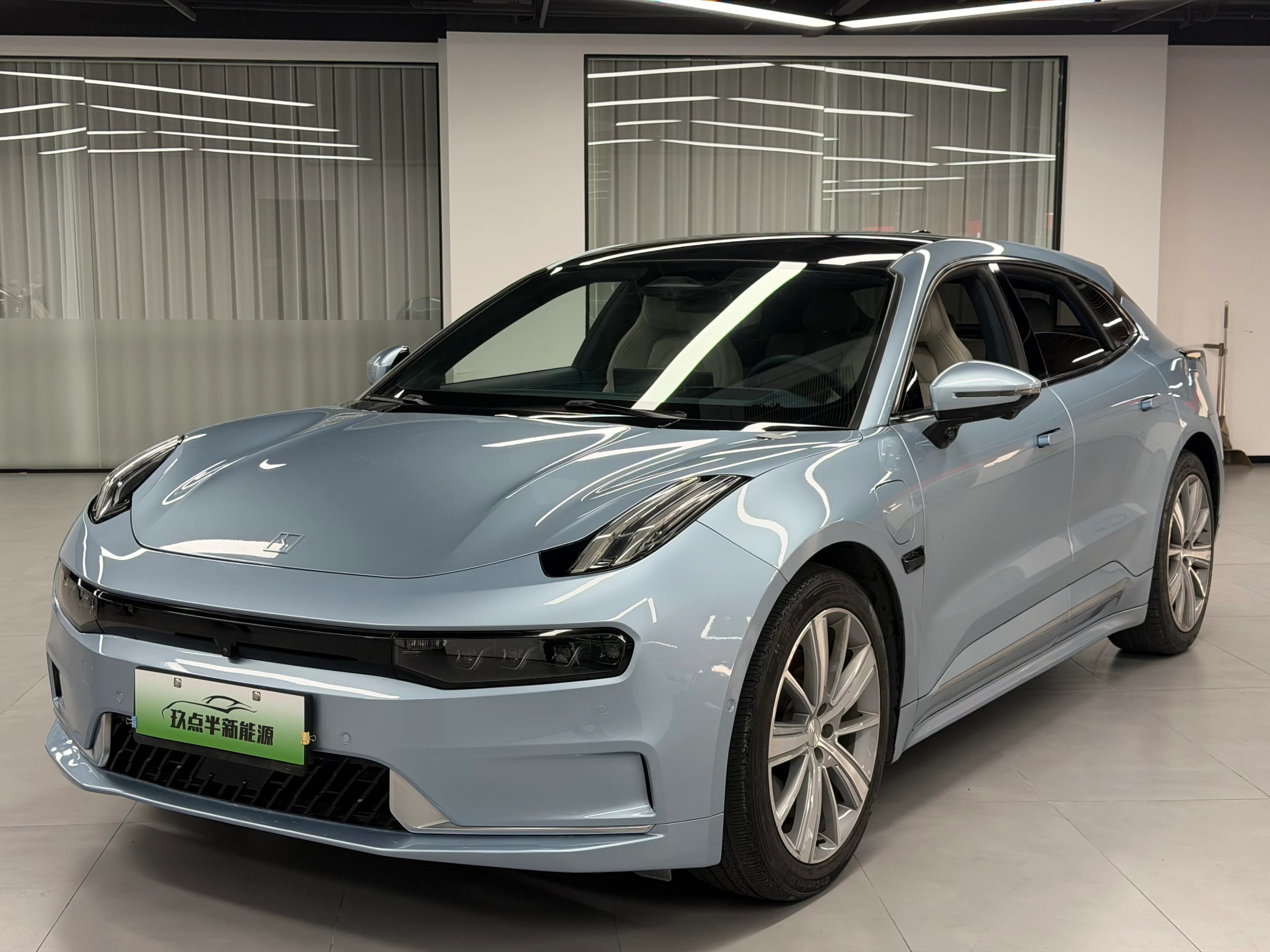 Zeekr 001 2021 001 001 Long Range WEEd