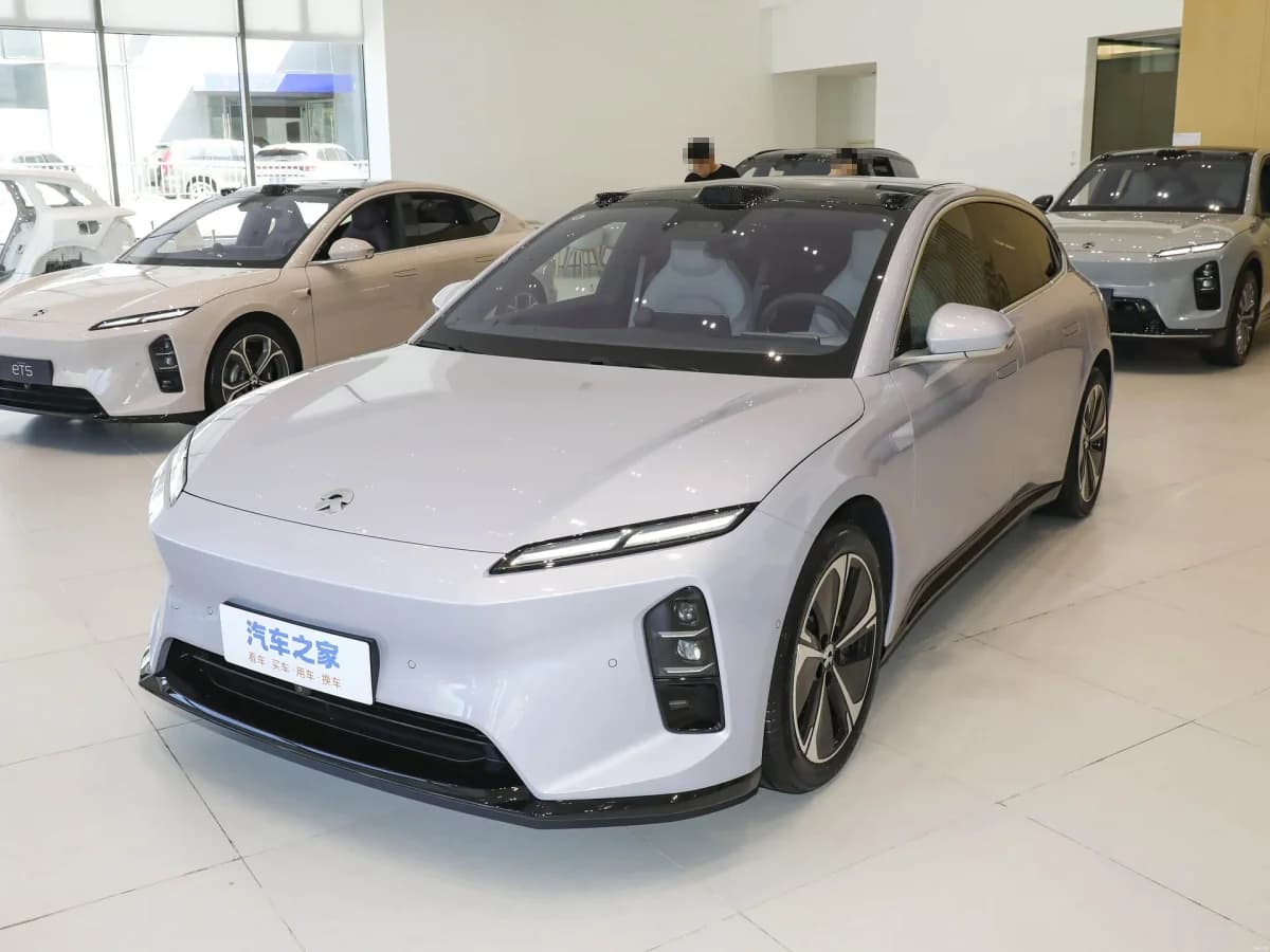 NIO ET5T 2024