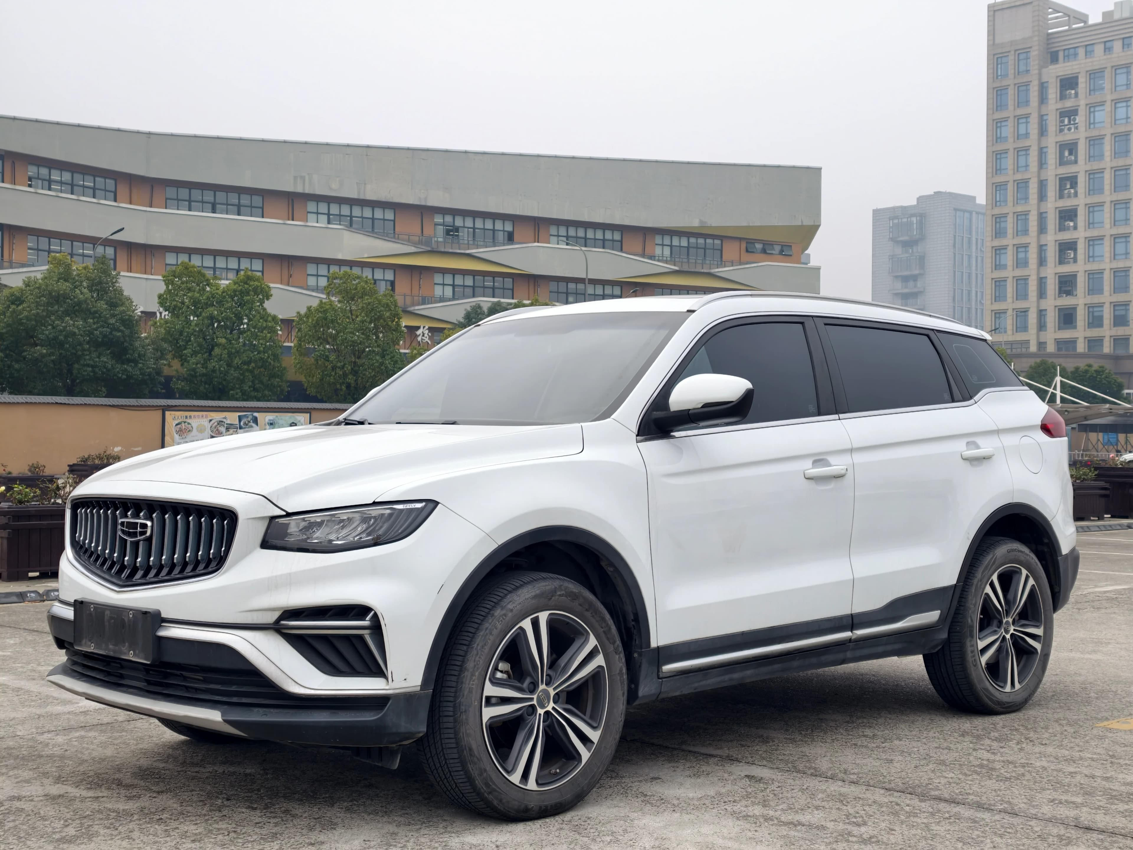 Geely Boyue 2022 1.8TD DCT