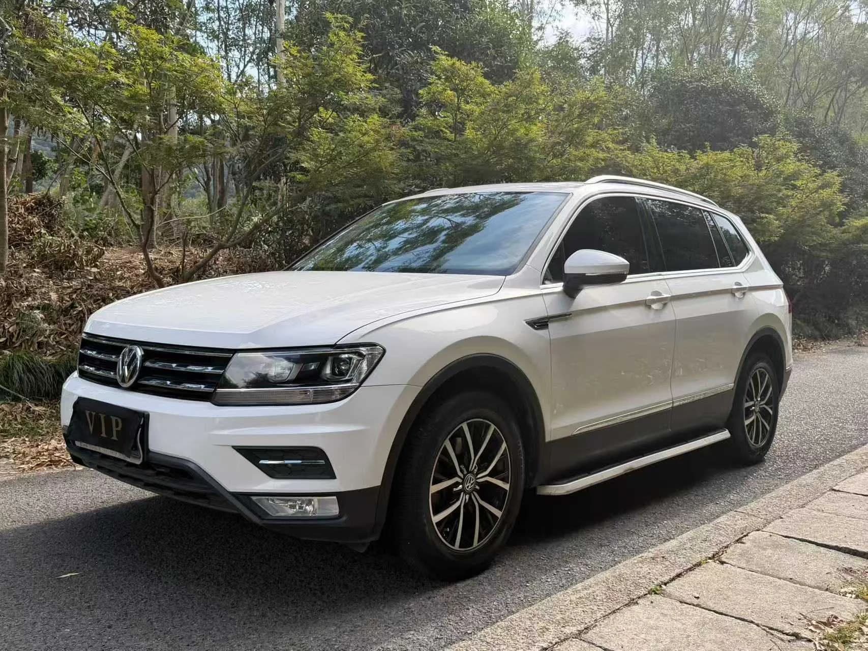 Volkswagen Tiguan L 2018 Facelift 330TSI Auto2WD Luxury