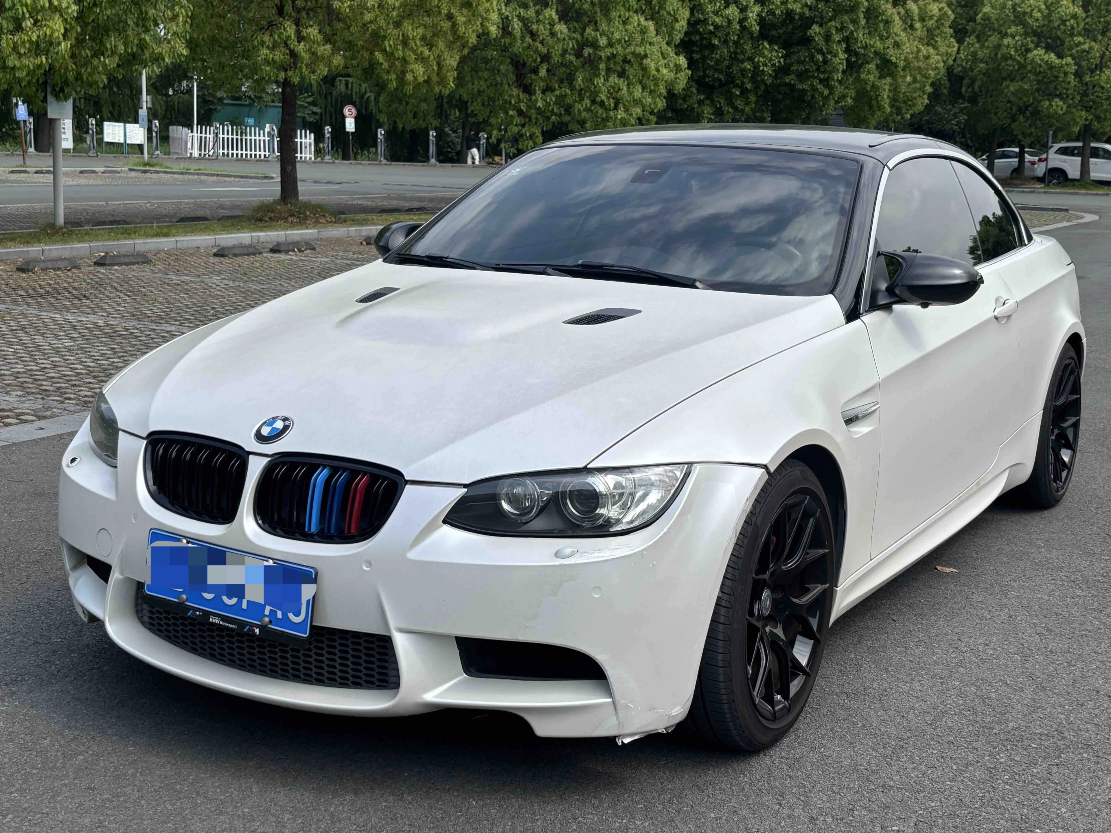 宝马 M3 2013款 M3敞篷轿跑车磨砂限量版