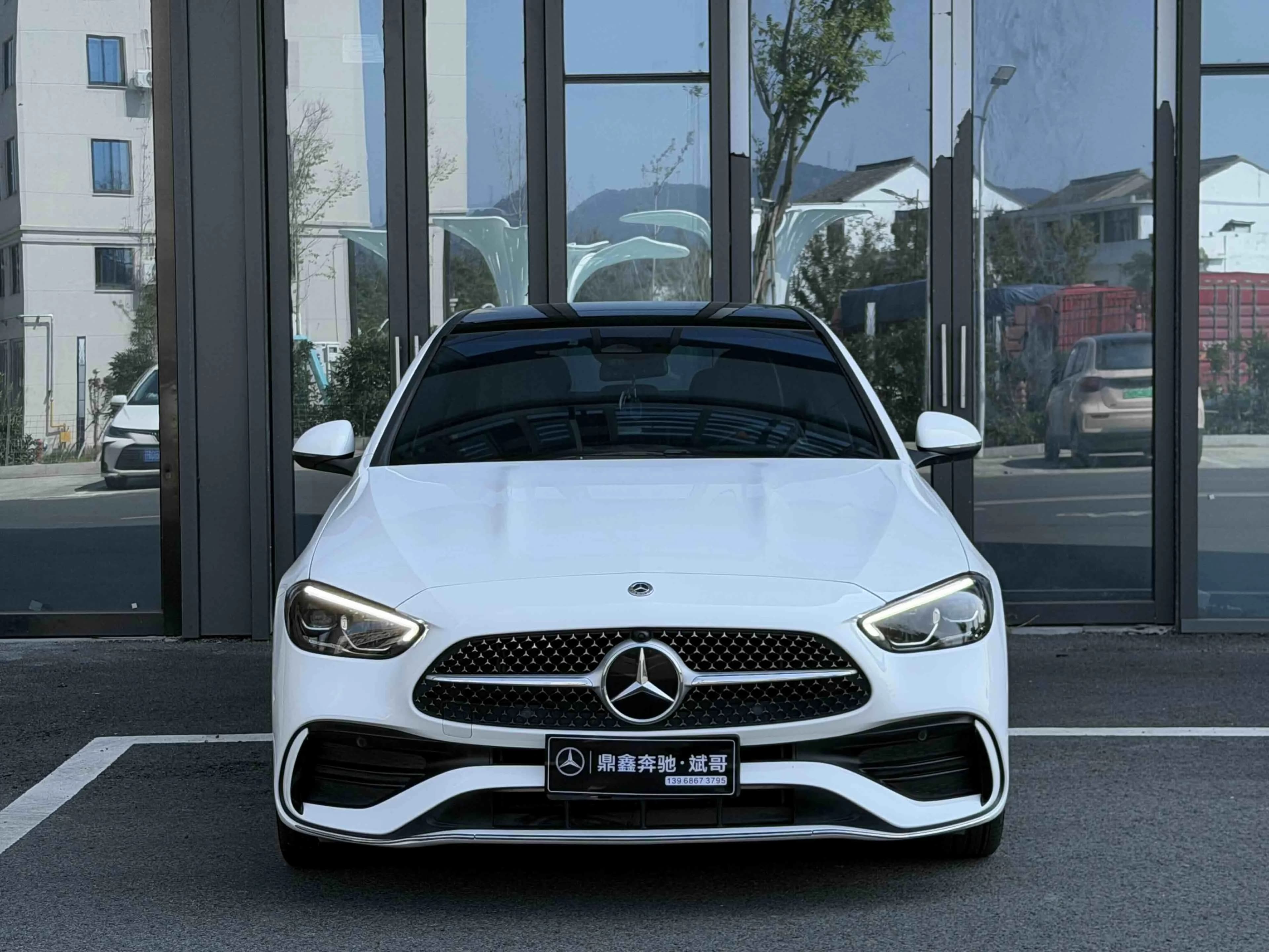 Mercedes-Benz C-Class 2023 Facelift II C 260 L Sport