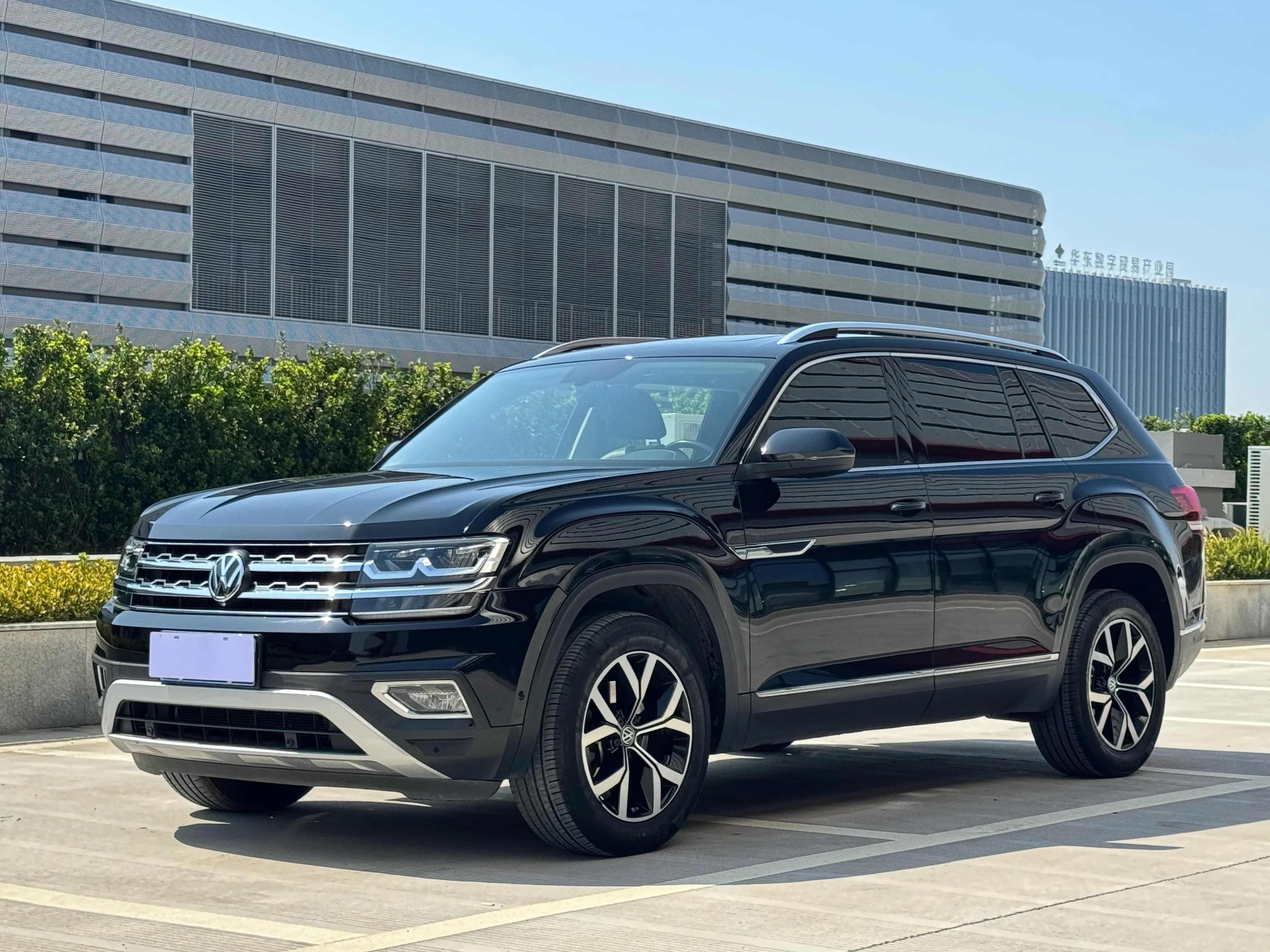Volkswagen 途昂 2020款 改款 330TSI 两驱豪华版 国VI