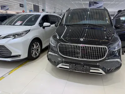 Mercedes-Benz Vito 2023 2.0T Elite 7-Seat