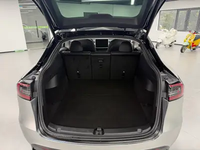 特斯拉 Model Y 2023款 后轮驱动版