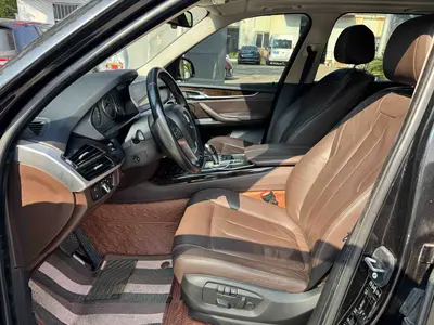 BMW X5 (Import) 2014 X5 xDrive35i Elegance Trim thumbnail 12