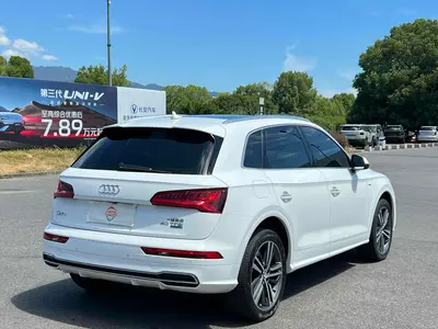 Audi Q5L 2020款 改款 40 TFSI 荣享时尚型