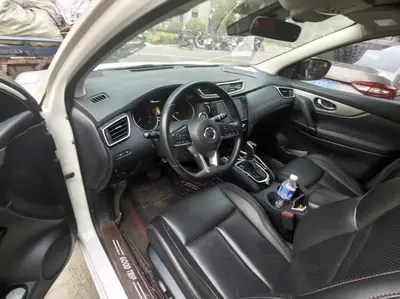 Nissan Qashqai 2021 2.0L CVTLuxury
