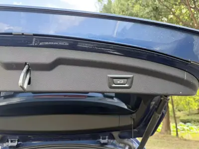 BMW X2 2021 sDrive25i Edge thumbnail 16