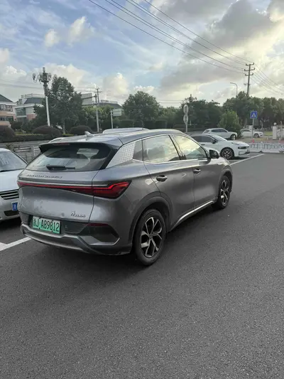 比亚迪 元PLUS 2022款 430KM 尊贵型 thumbnail 3