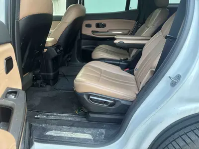 蔚来 ES8 2020款 415KM 签名版 六座版