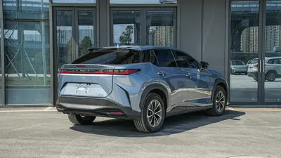 Lexus RZ 2023 450e AWD Long Enjoy