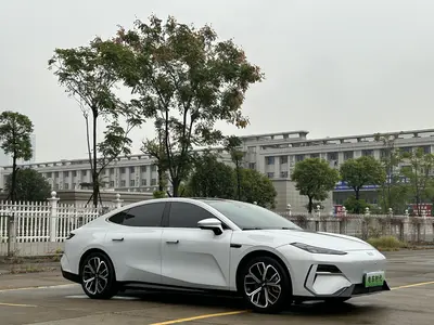 Galaxy 银河E8 2025 575km ExplorationSmart Drive thumbnail 4