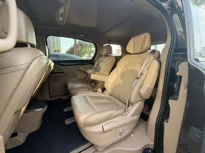 Buick GL8 2021 ESLand Master 653T Prestige
