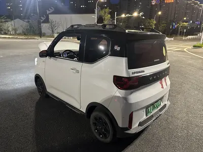 五菱汽车 宏光MINIEV 2022款 宏光MINI EV GAMEBOY 200km 玩咖款 磷酸铁锂 thumbnail 3