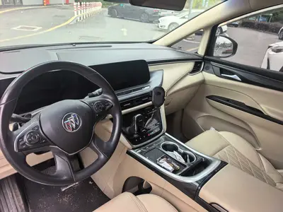 Buick GL8 2022 ESLand Master 653T Luxury