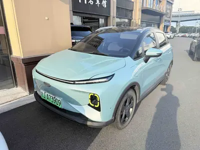 Geometry E 2023 401KM Linglong Hu 5-Seat