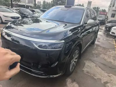 鸿蒙智行 问界M8 2025款 增程 Max+版 53.4kWh 5座版 (192线激光雷达) thumbnail 9
