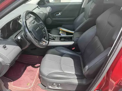 Land Rover 揽胜极光 2017款 2.0T SE 智耀版