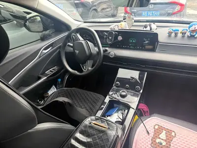 Nezha 哪吒U 2022款 -Ⅱ 400 三元锂