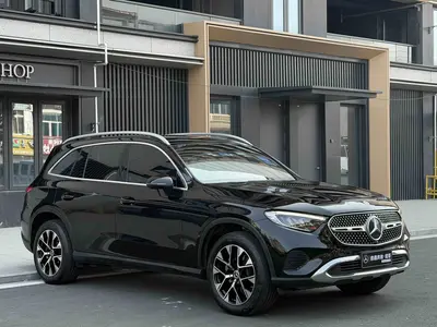 Mercedes-Benz GLC 2023 -Class Facelift GLC 260 L 4MATIC Sport 5-Seat thumbnail 5