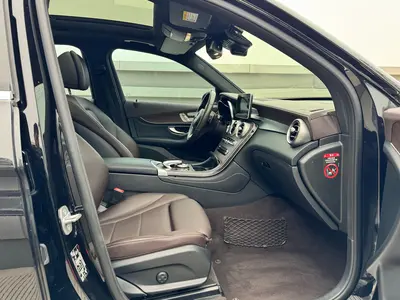 Mercedes-Benz GLC 2018款 级 GLC 300 4MATIC 动感型