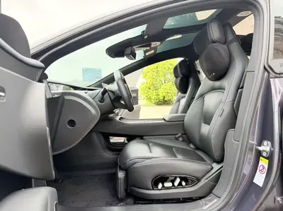 阿维塔 12 2024款 650 三激光四驱性能版