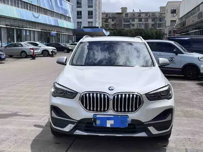 宝马 X1 2021款 改款 xDrive25Li 尊享型 thumbnail 3