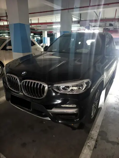 BMW X3 2018 xDrive28i Luxury Pack thumbnail 2