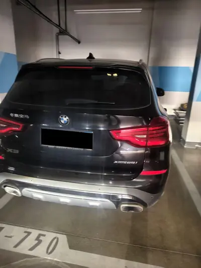 BMW X3 2018 xDrive28i Luxury Pack thumbnail 4