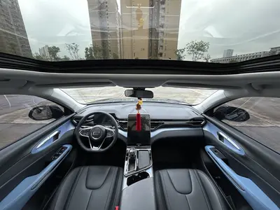 奔腾 T90 2023款 1.5T DCT 自动豪华型 thumbnail 8