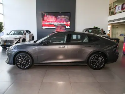 Changan UNI-V iDD 2023 UNI-V iDD iDD 1.5T 113km（Ed）