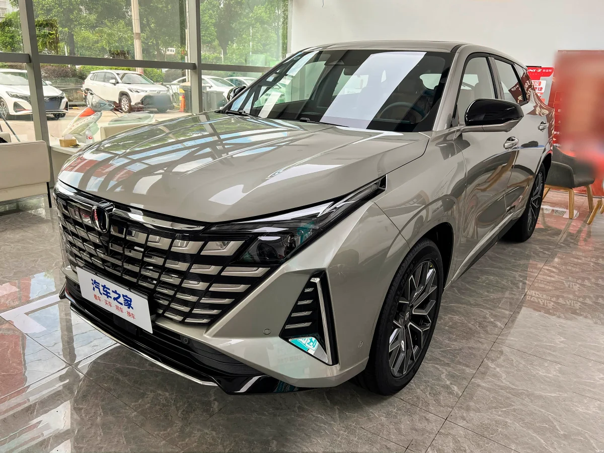 长安 UNI-Z新能源 2026款 智慧新蓝鲸 130km 进取型 - 1