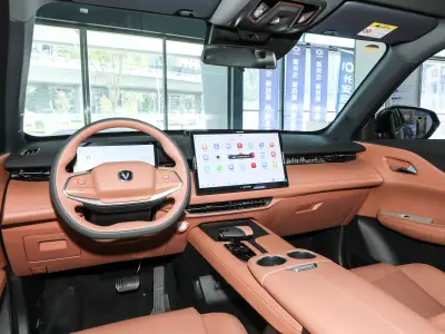 长安 UNI-Z新能源 2026款 智慧新蓝鲸 130km 进取型 thumbnail 15