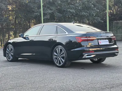 奥迪 A6L 2023款 改款 45 TFSI 臻选动感型